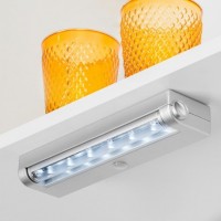 Emuca Luz LED a pilas Phoenix, sensor de movimiento, Luz blanca fría, Plástico, Gris metalizado