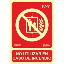 Señal no utilizar en caso de incendio pvc 300x210x0,7mm NORMALUZ