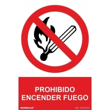 Señal prohibido encender fuego pvc 210x300x0,7mm NORMALUZ